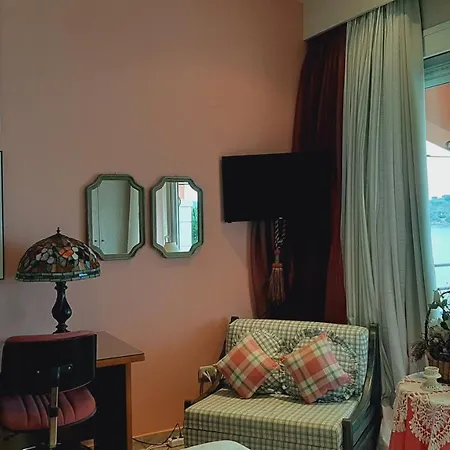 Apartment Thalatta Palaiontsiflikion